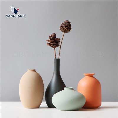 Vase à fleurs décoratif en céramique